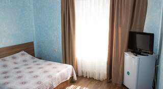 Гостиница На Крепостной 45 Гостевой дом Анапа Люкс с видом на сад-1